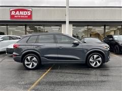 2025 Audi Q6 e-tron 