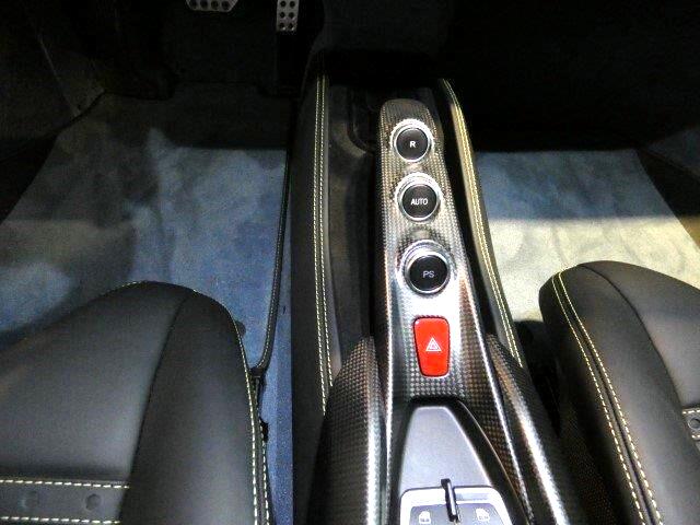 Ferrari F8 Spider Coupe 2022 Ferrari F8 Spider Coupe 2022