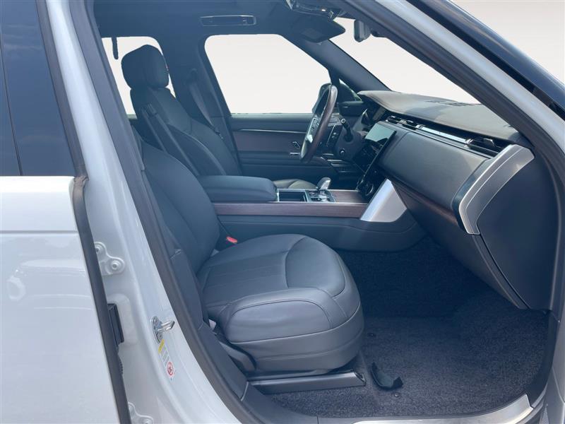 Land Rover New Range Rover SE 2023