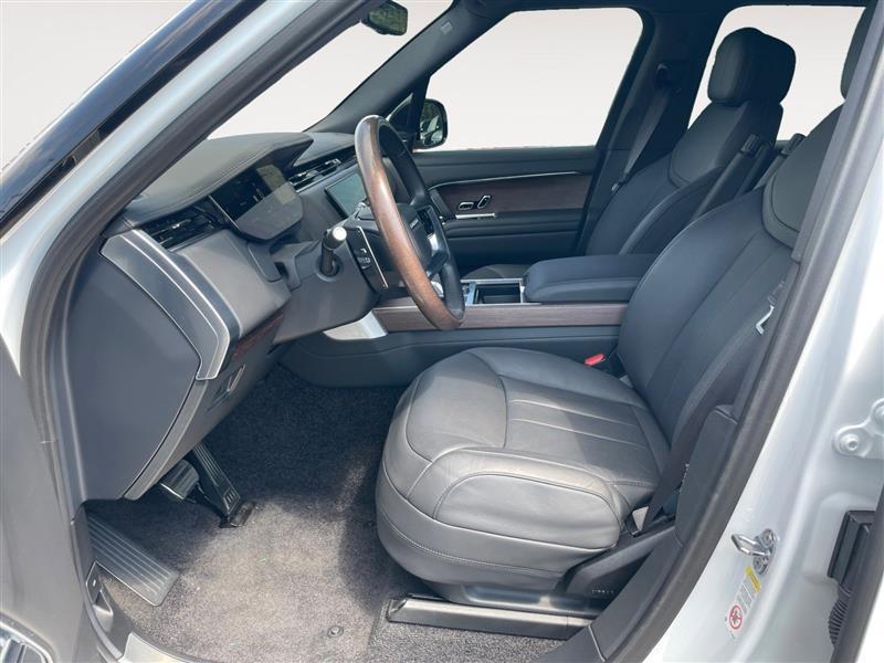 Land Rover New Range Rover SE 2023