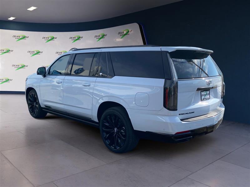 Cadillac Escalade ESV Sport Touring AWD 2026