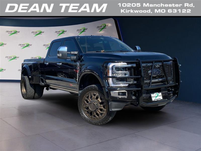 2026 Ford F-450 SD Lariat Crew Cab DRW 4WD