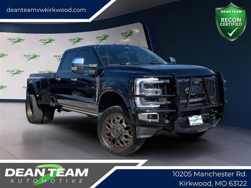 2026 Ford F-450 SD Lariat Crew Cab DRW 4WD
