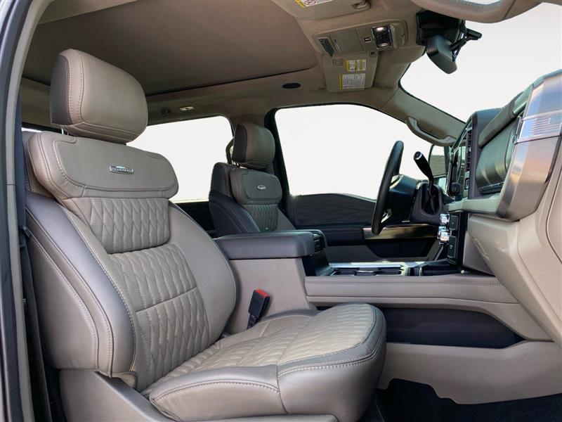 Ford F-450 SD Lariat Crew Cab DRW 4WD 2026