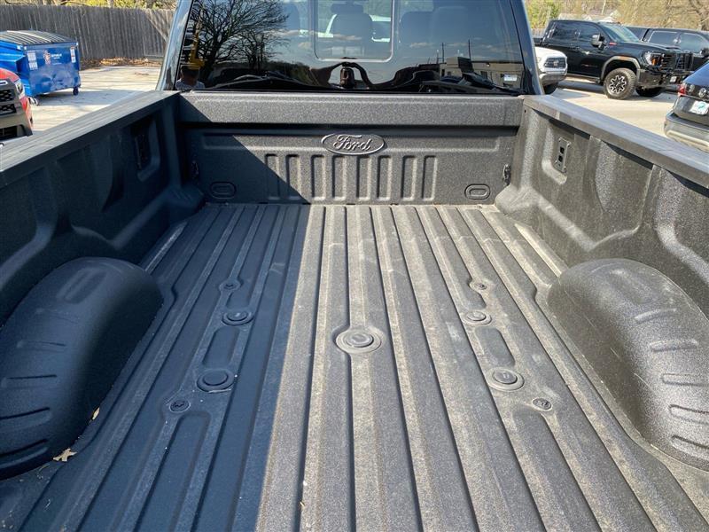 Ford F-450 SD Lariat Crew Cab DRW 4WD 2026