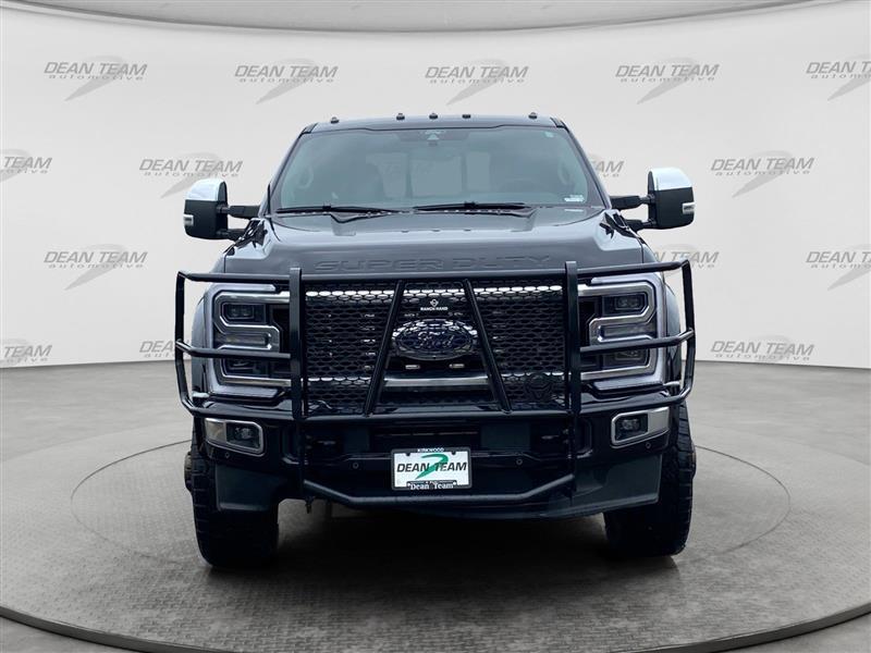Ford F-450 SD Lariat Crew Cab DRW 4WD 2025