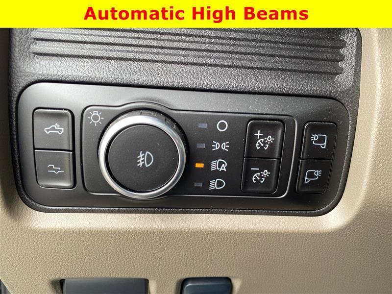 Ford F-450 SD Lariat Crew Cab DRW 4WD 2025