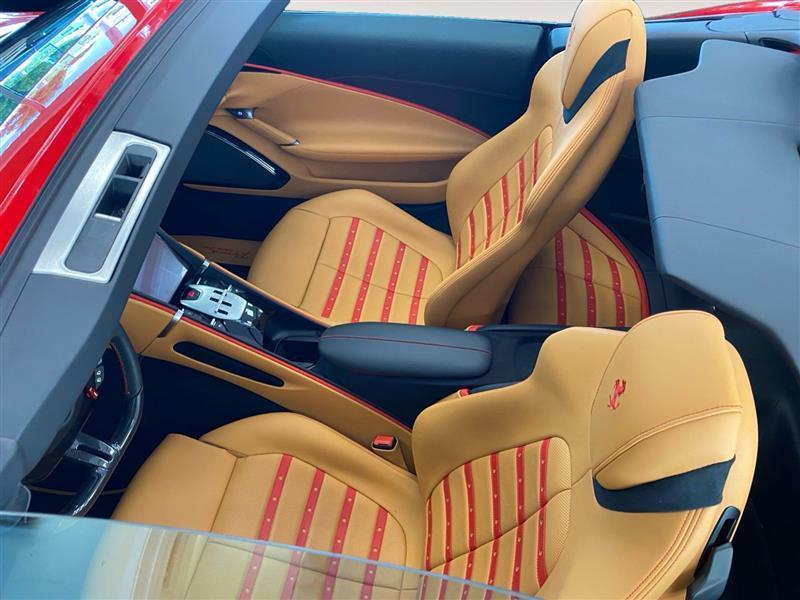 Ferrari Roma Base 2025