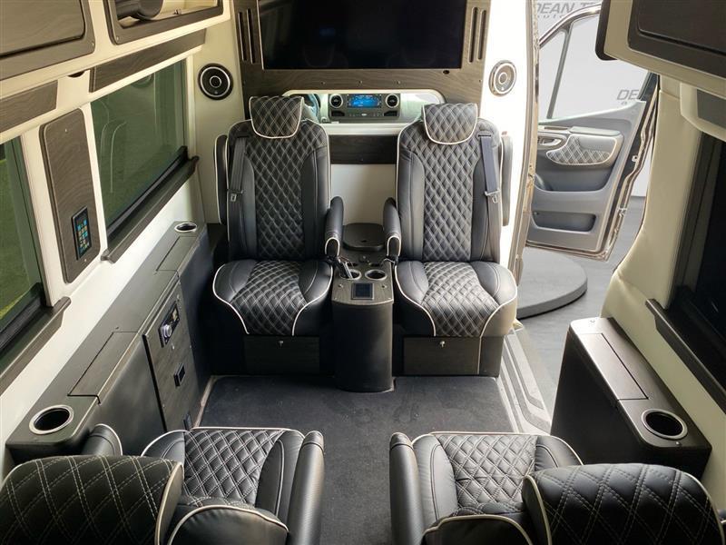 Mercedes-Benz Sprinter 3500 XD 170-in. WB 2022