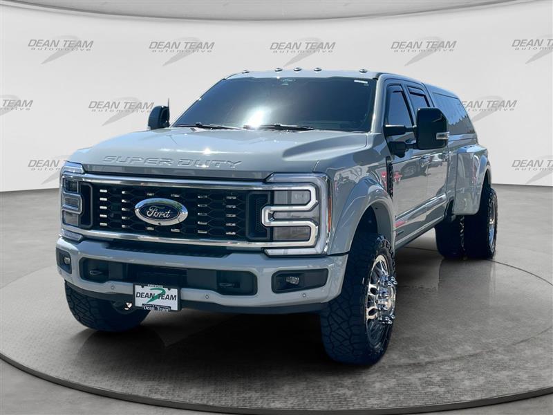 Ford F-450 SD King Ranch Crew Cab DRW 4WD 2025