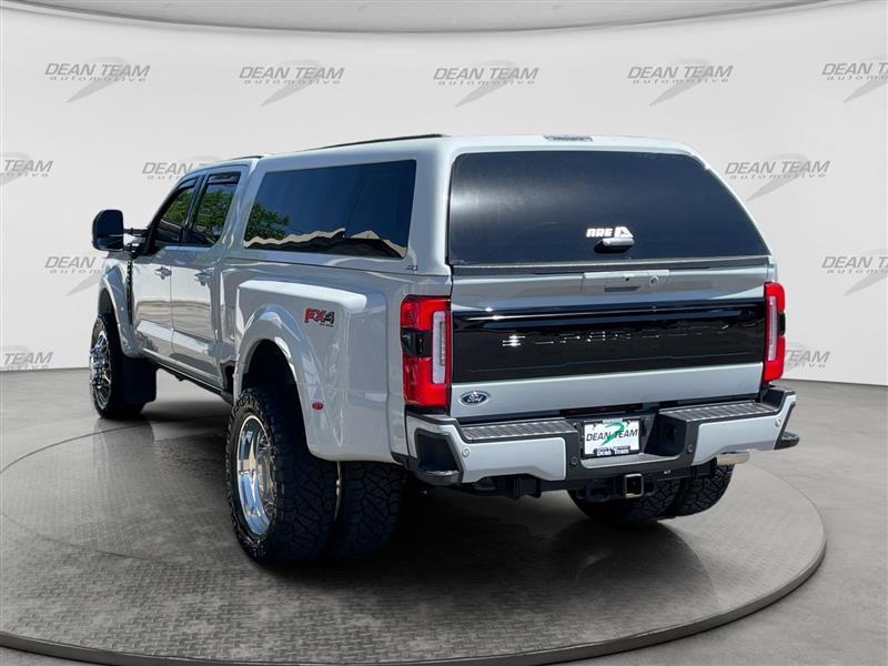 Ford F-450 SD King Ranch Crew Cab DRW 4WD 2025