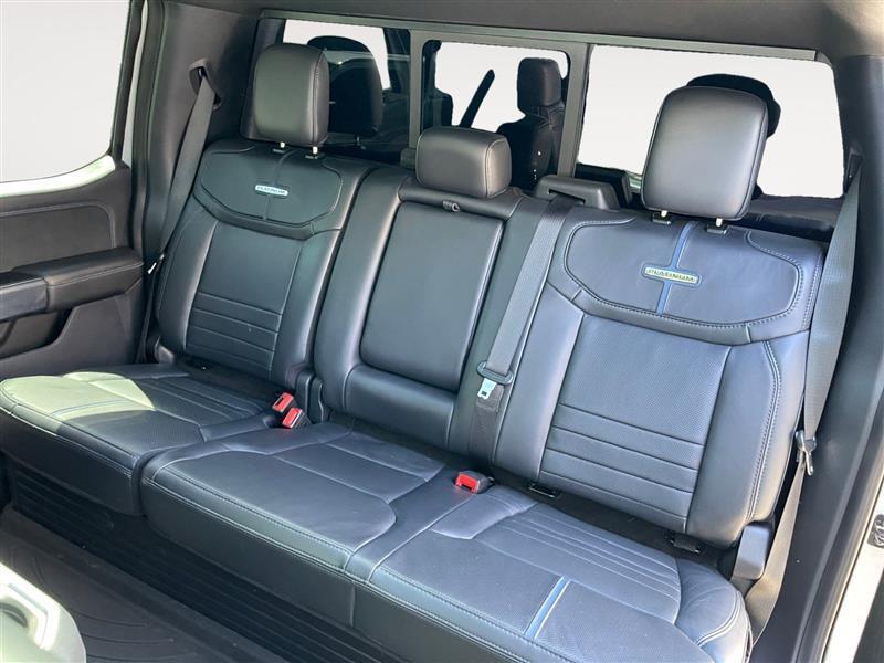 Ford F-450 SD King Ranch Crew Cab DRW 4WD 2025