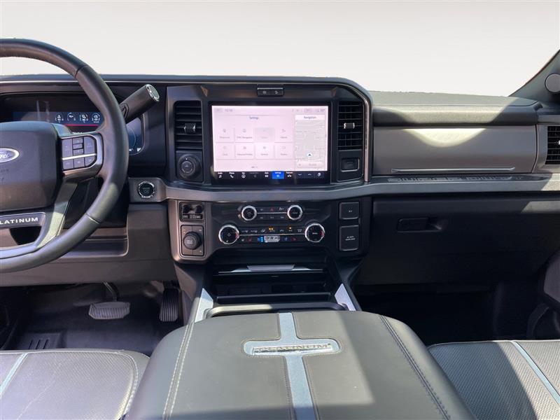 Ford F-450 SD King Ranch Crew Cab DRW 4WD 2025