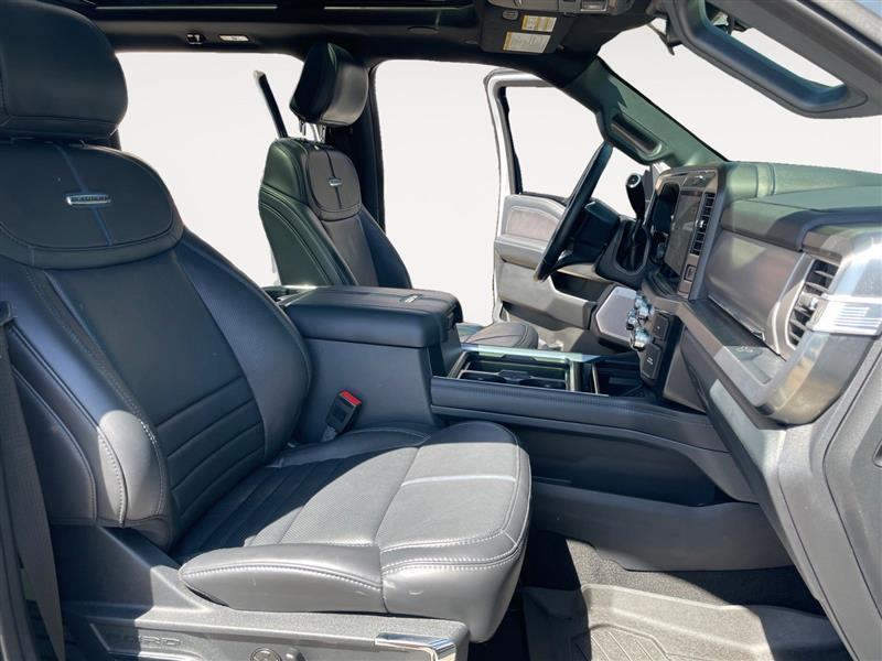 Ford F-450 SD King Ranch Crew Cab DRW 4WD 2025