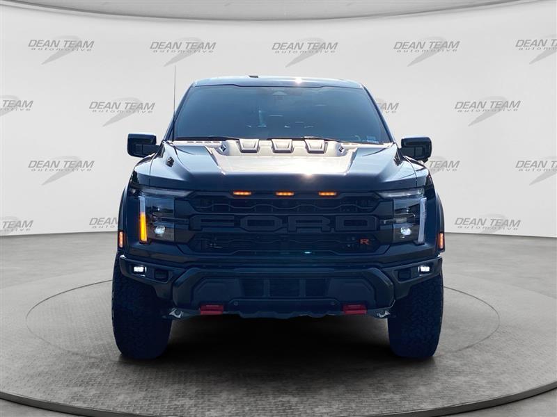 Ford F-150 Raptor SuperCrew 4WD 2025