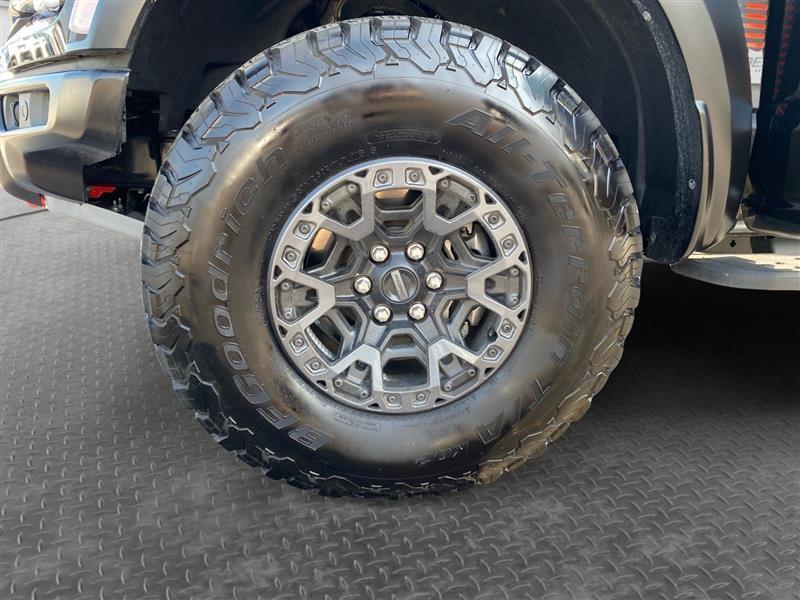 Ford F-150 Raptor SuperCrew 4WD 2025