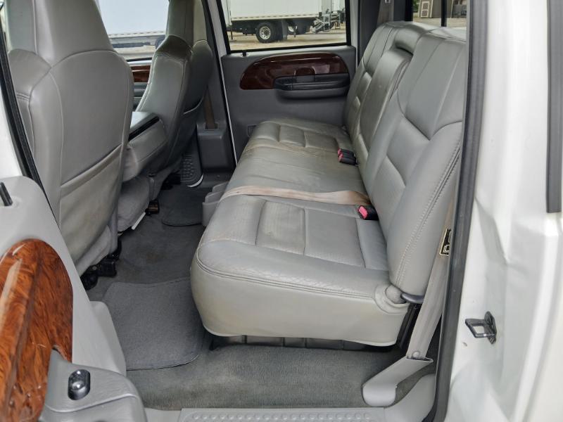 Ford F-250 SD Lariat Crew Cab Long Bed 2WD 2002