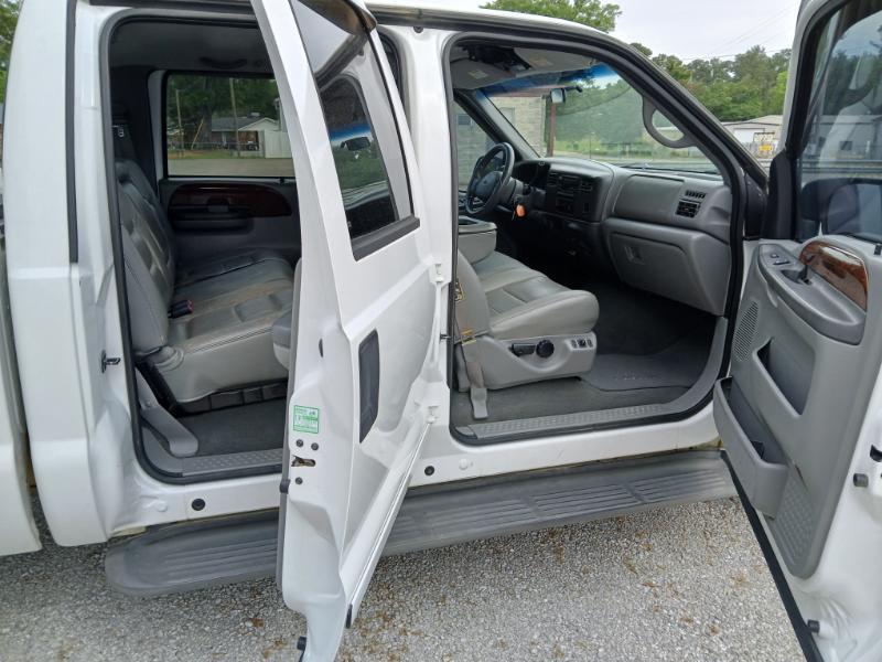 Ford F-250 SD Lariat Crew Cab Long Bed 2WD 2002