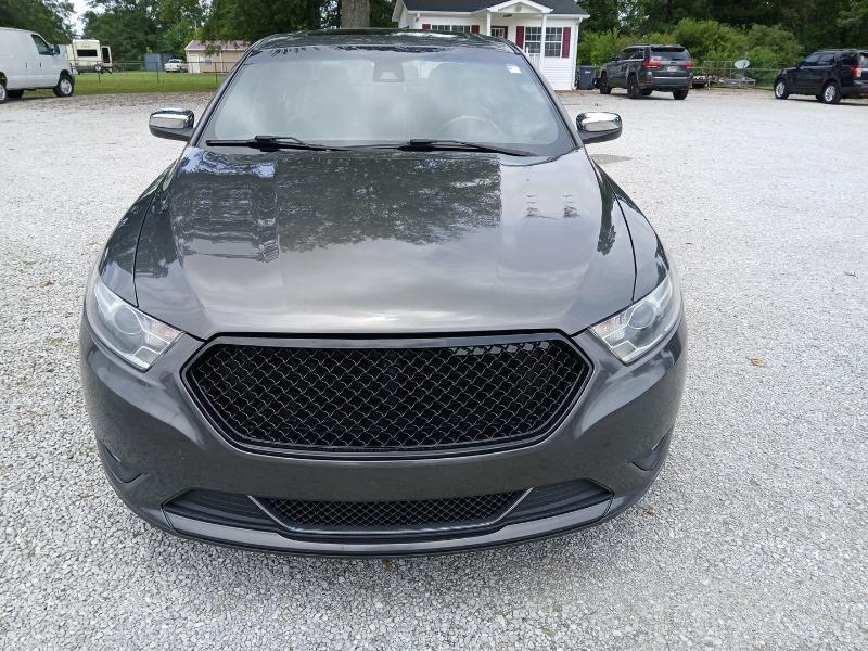 Ford Taurus Limited FWD 2017