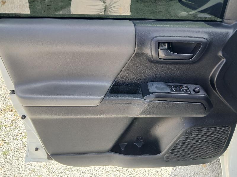 Toyota Tacoma SR5 Access Cab I4 6AT 2WD 2019