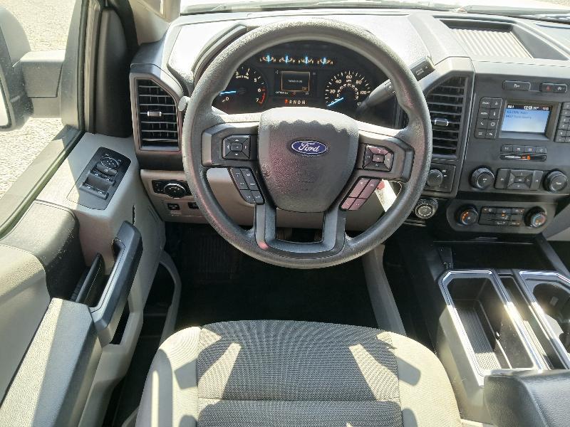 Ford F-150 2WD Reg Cab 145" XL w/Midbox Prep 2020