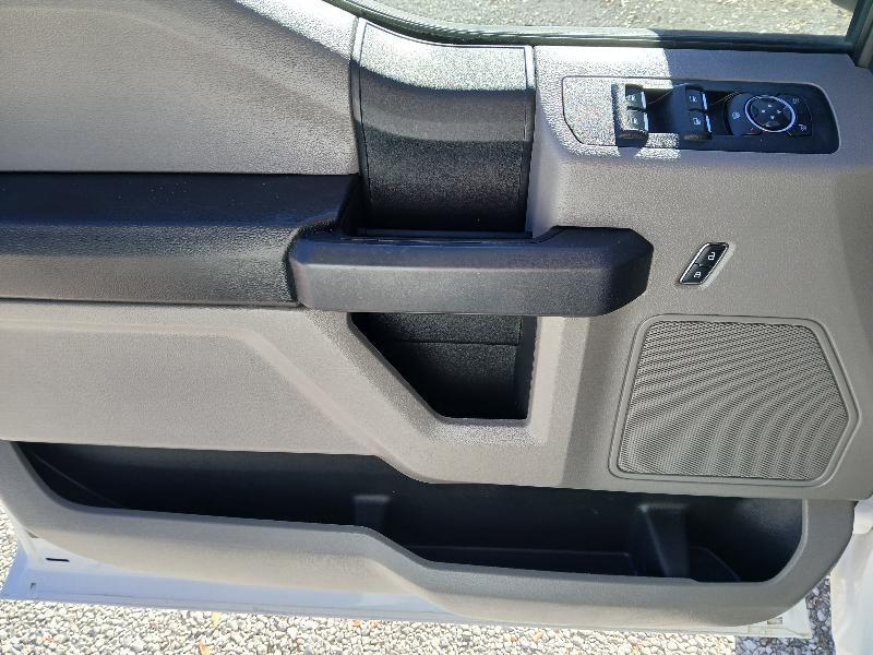 Ford F-150 2WD SuperCab 145" XL 2020