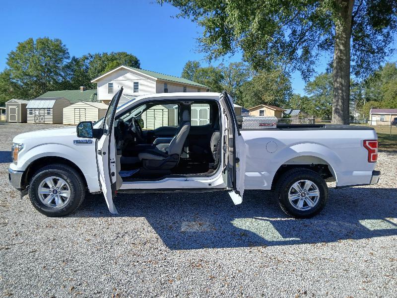 Ford F-150 2WD SuperCab 145" XL 2020
