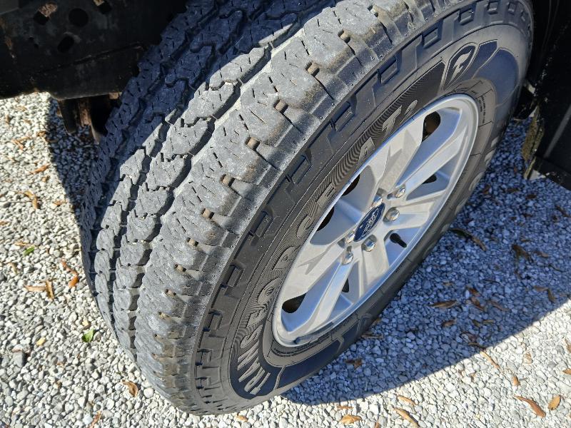 Ford F-150 2WD SuperCab 145" XL 2020