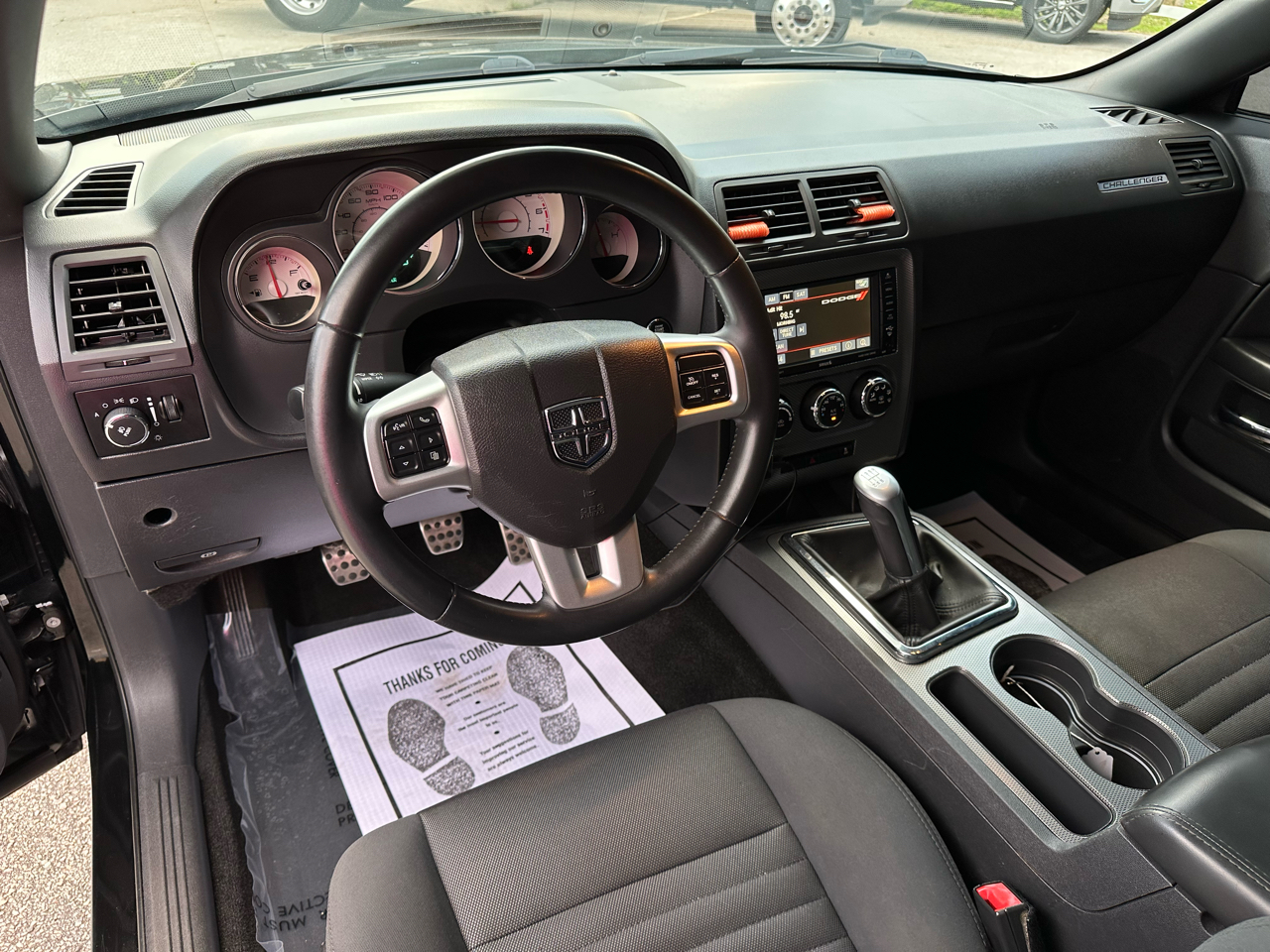 Dodge Challenger 2dr Cpe R/T 2012