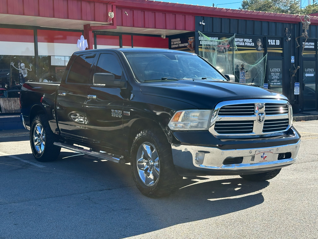 RAM 1500 4WD Crew Cab 140.5" Lone Star 2013