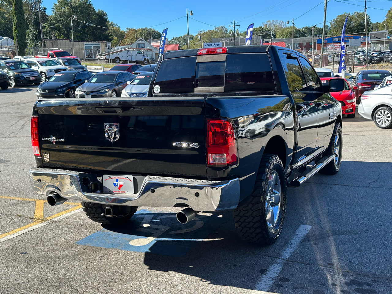 RAM 1500 4WD Crew Cab 140.5" Lone Star 2013
