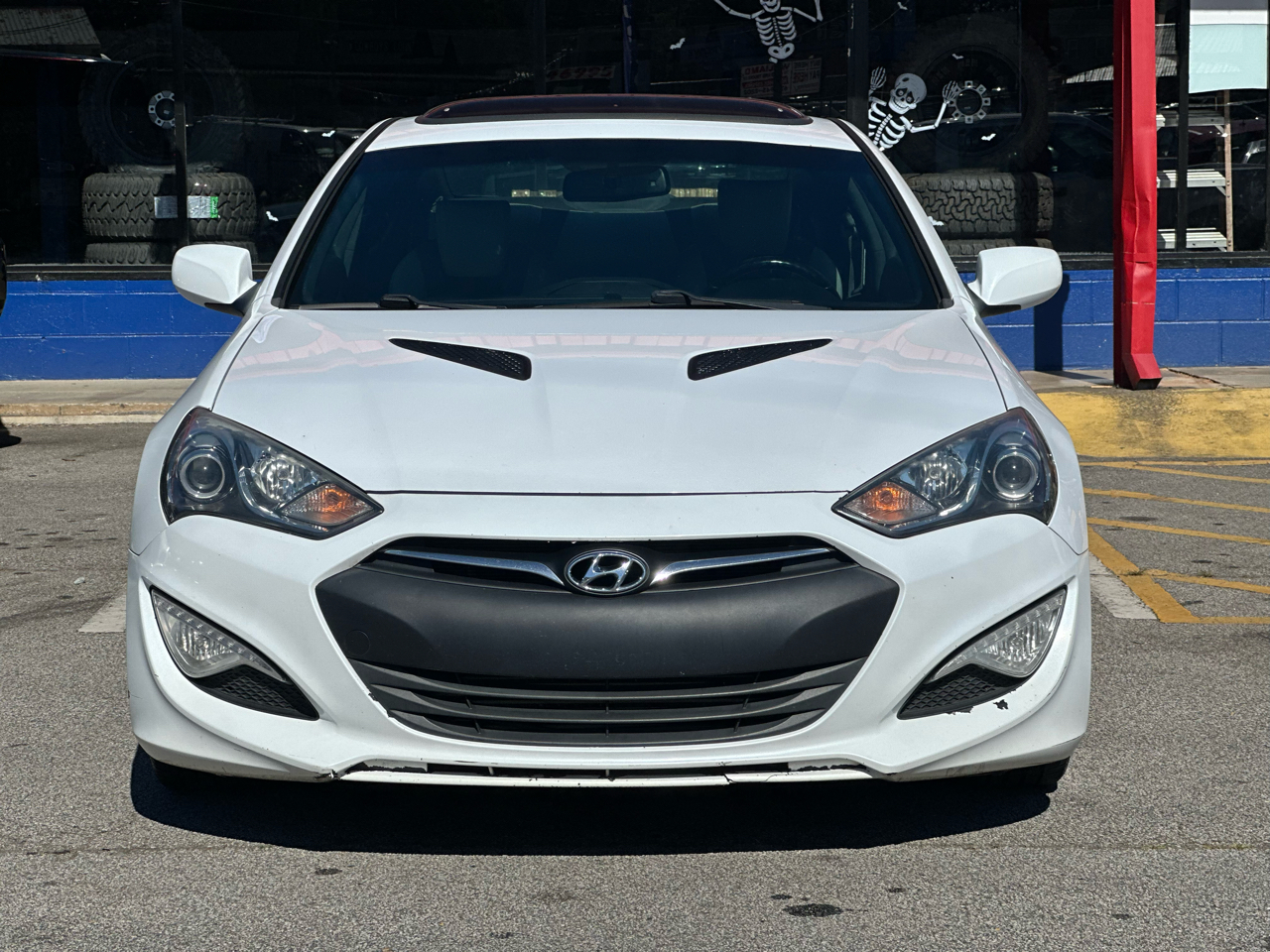 Hyundai Genesis Coupe 2dr I4 2.0T Auto Premium 2014