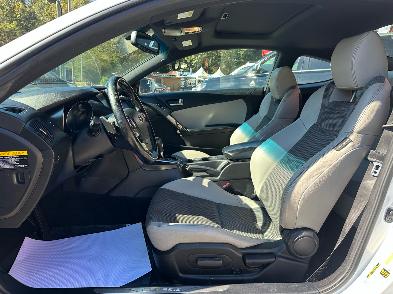 Hyundai Genesis Coupe 2dr I4 2.0T Auto Premium 2014