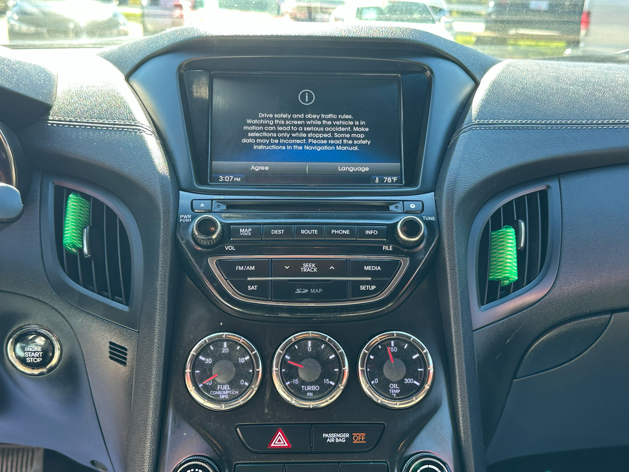 Hyundai Genesis Coupe 2dr I4 2.0T Auto Premium 2014