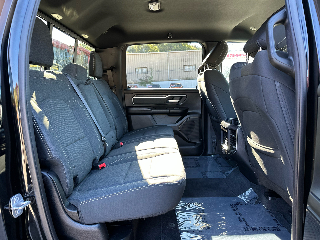 RAM 1500 Big Horn/Lone Star 4x4 Crew Cab 5'7" Box 2019