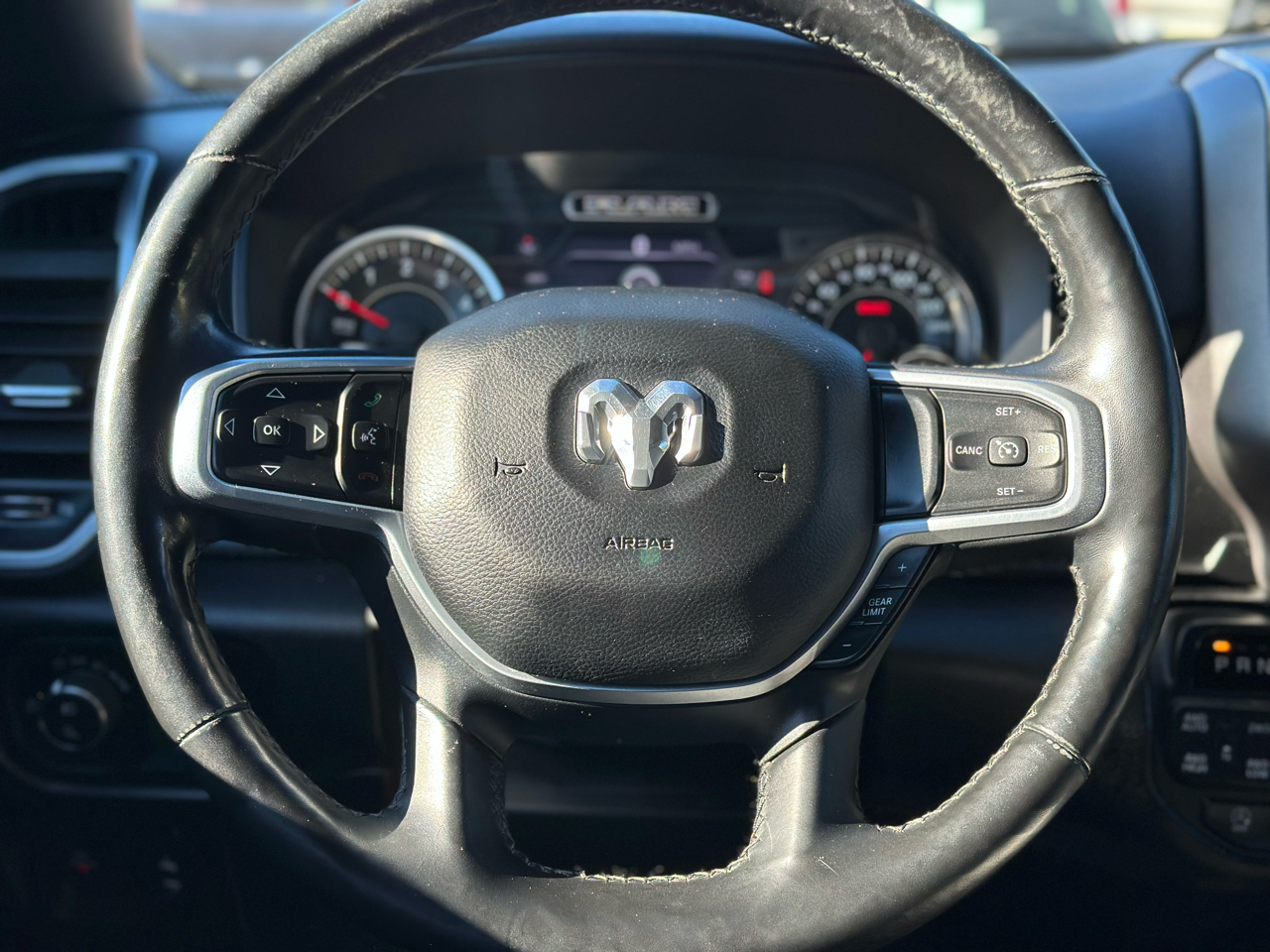 RAM 1500 Big Horn/Lone Star 4x4 Crew Cab 5'7" Box 2019