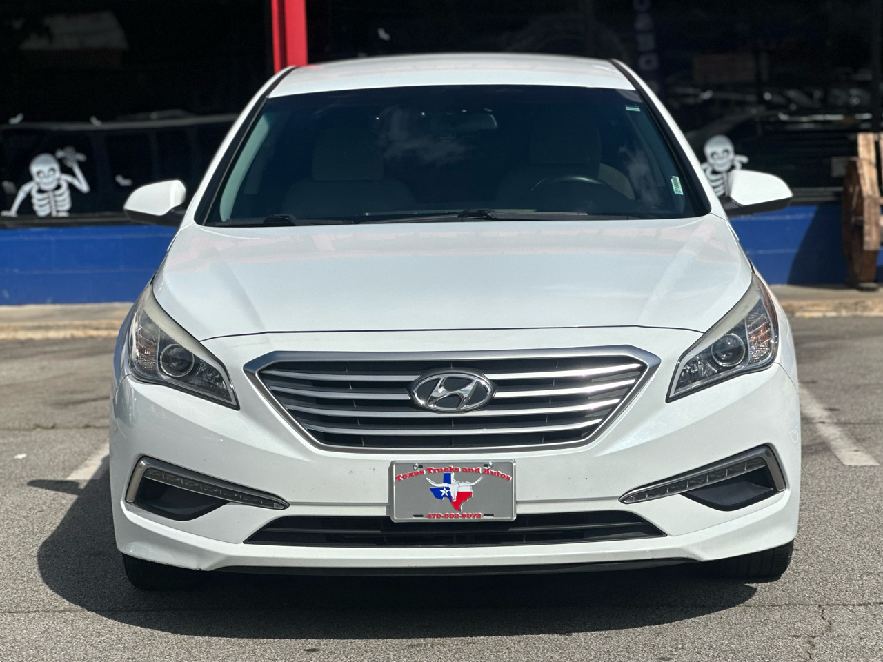 Hyundai Sonata 4dr Sdn 2.4L SE 2015