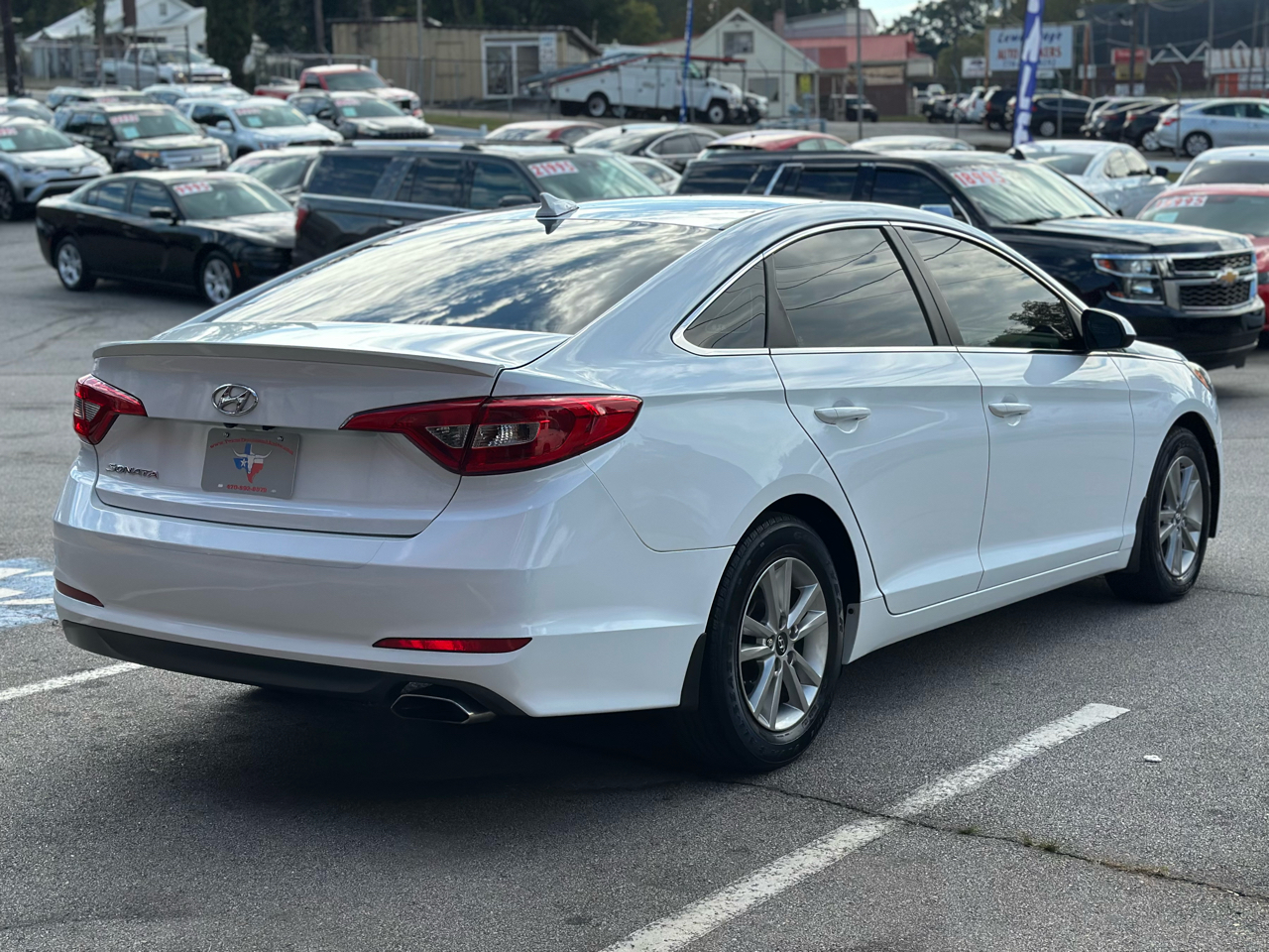 Hyundai Sonata 4dr Sdn 2.4L SE 2015