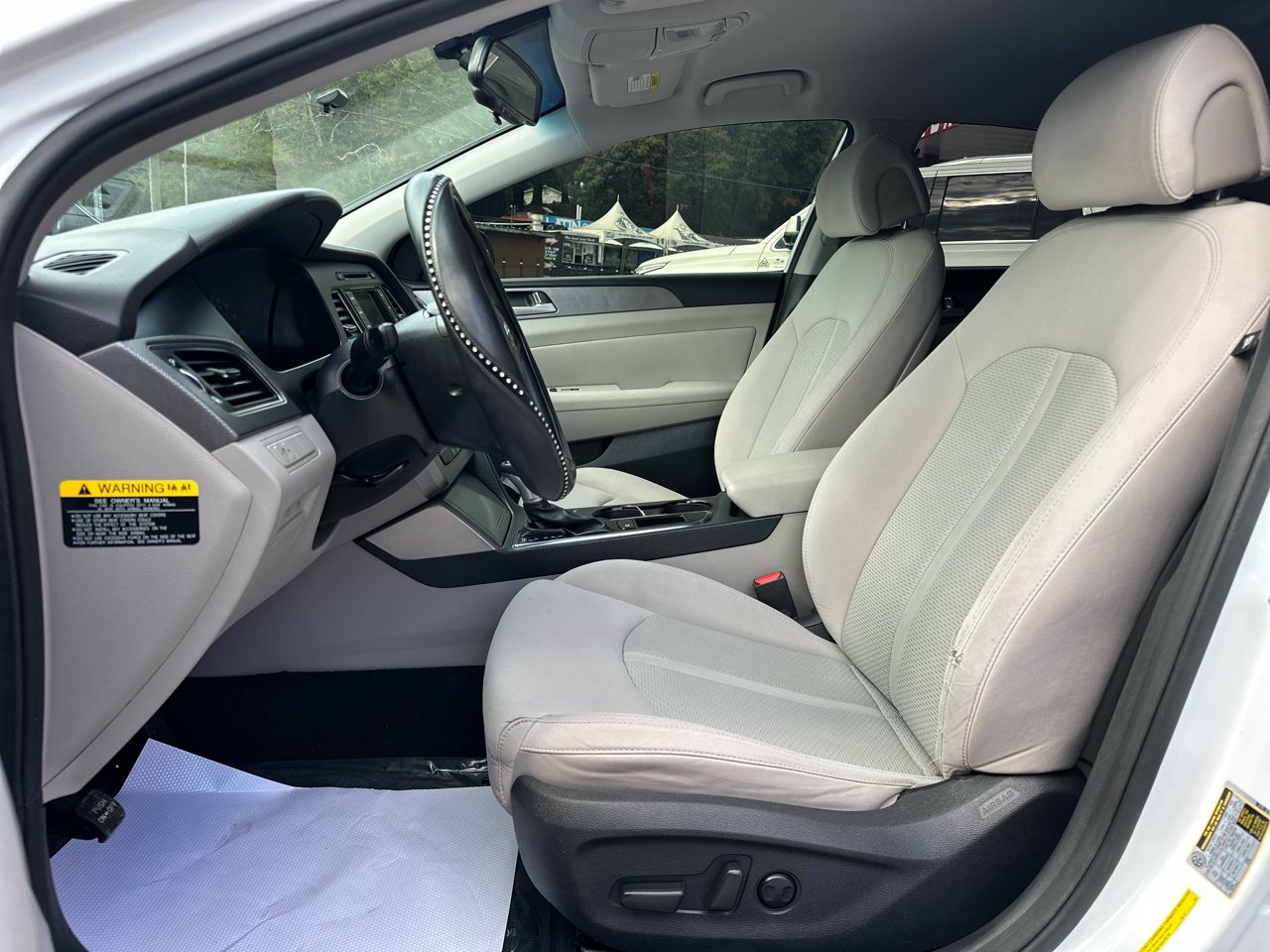 Hyundai Sonata 4dr Sdn 2.4L SE 2015