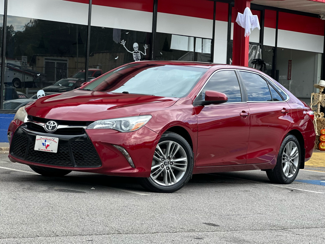 Toyota Camry XLE Auto (Natl) 2017