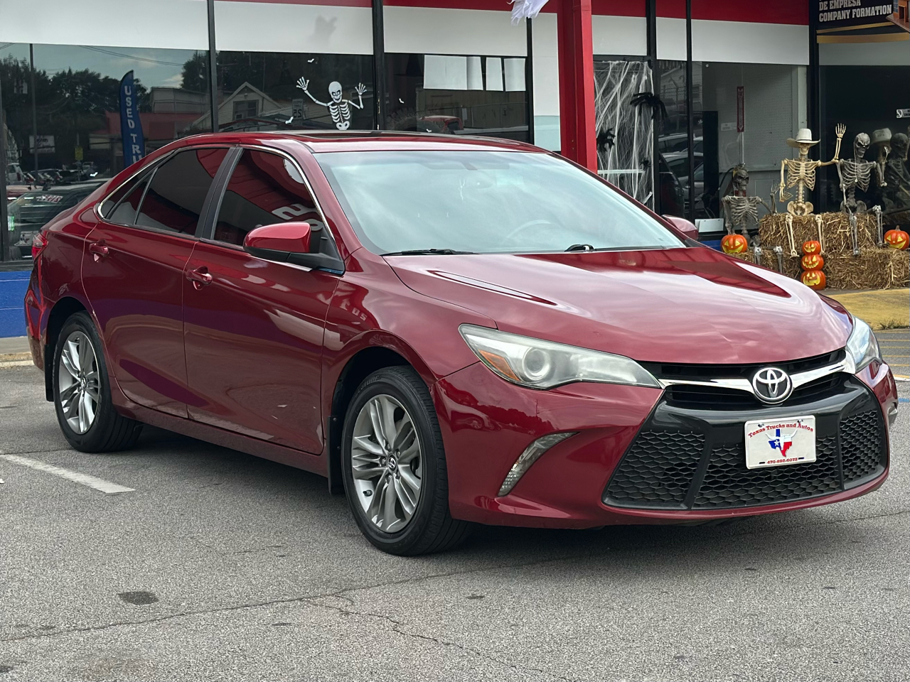 Toyota Camry XLE Auto (Natl) 2017