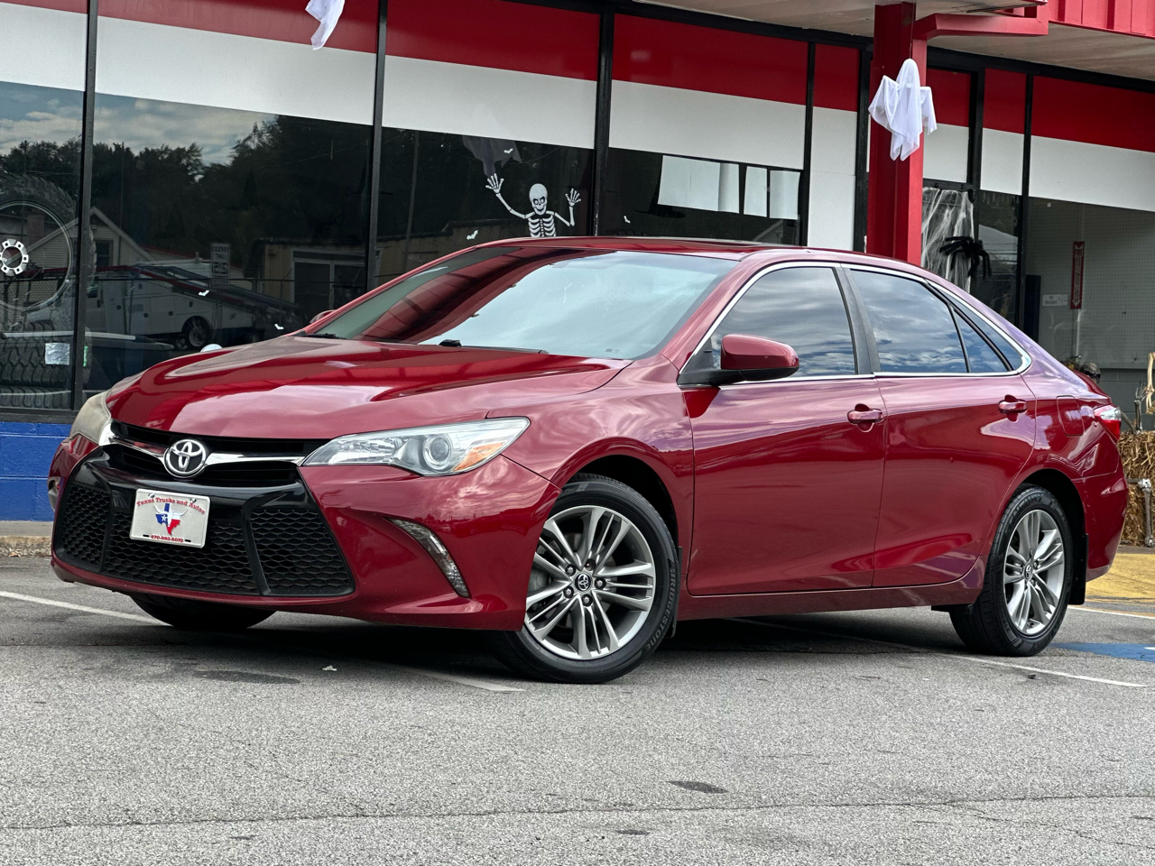 Toyota Camry XLE Auto (Natl) 2017