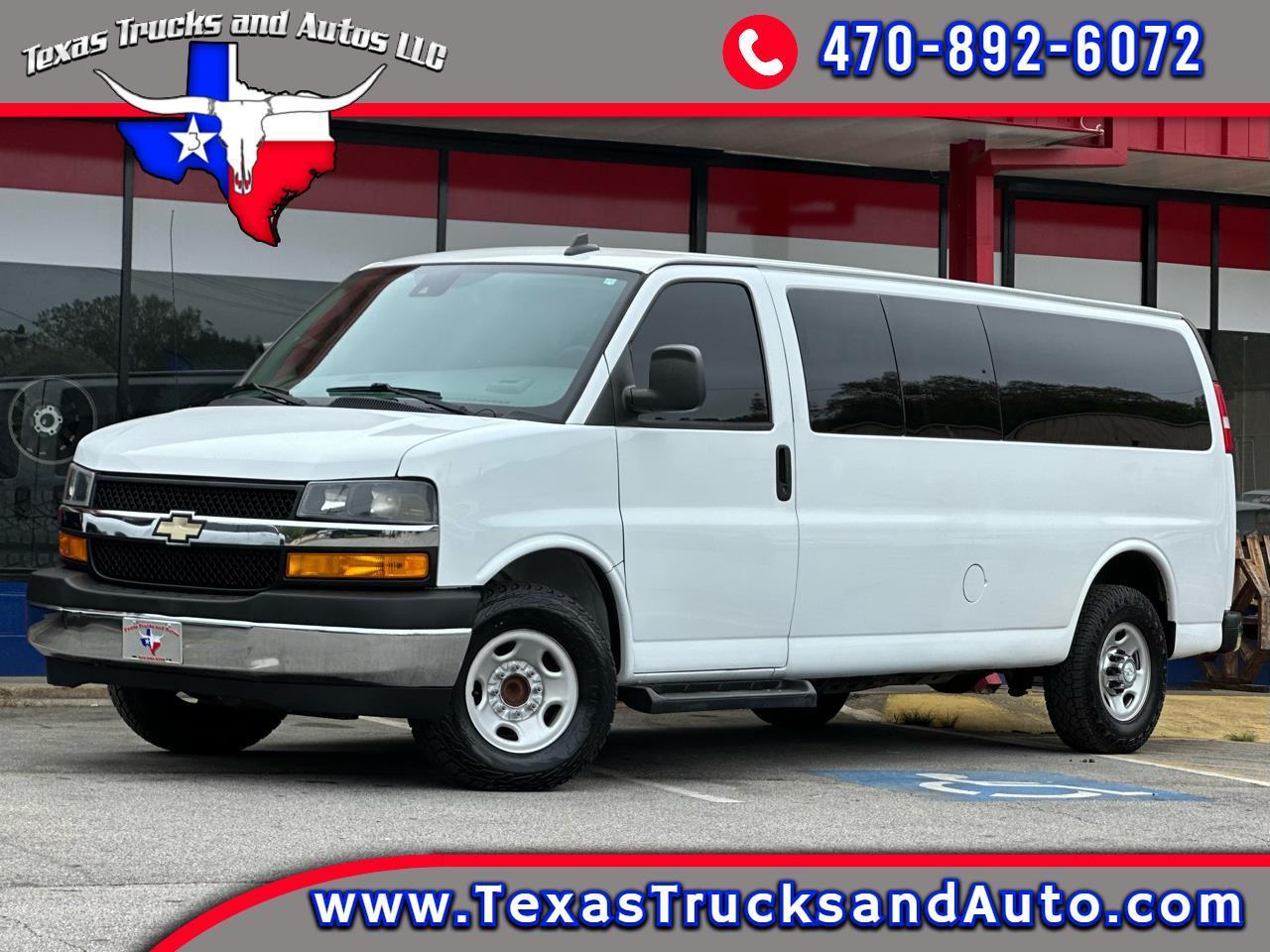 2019 Chevrolet Express Passenger RWD 3500 155" LT