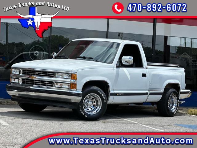 White 1991 Chevrolet C/K 1500 Pickup Truck Automatic