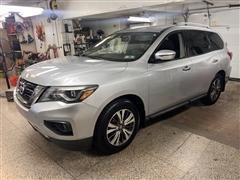 2017 Nissan Pathfinder 