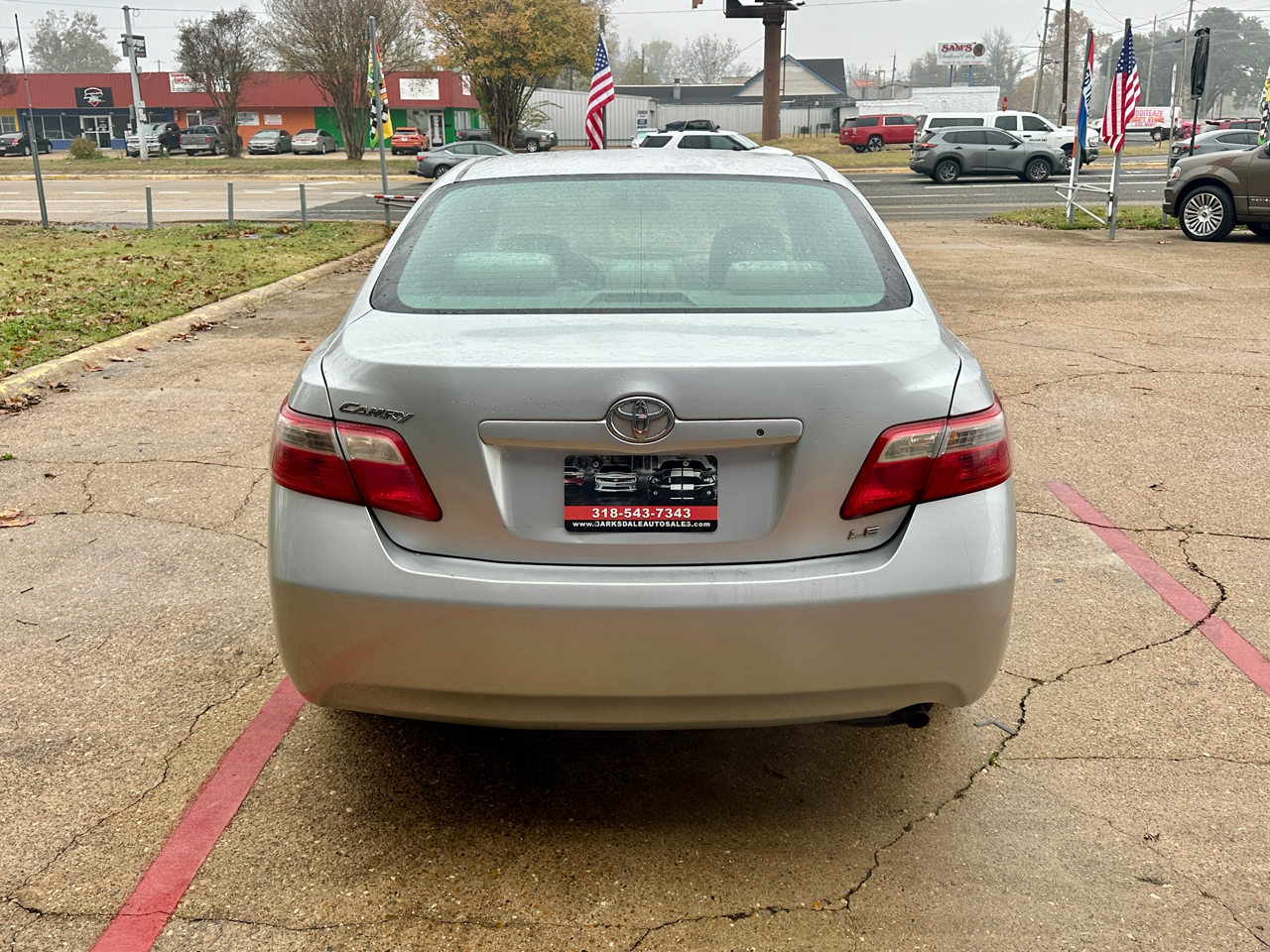 Toyota Camry 4dr Sdn LE Auto 2009