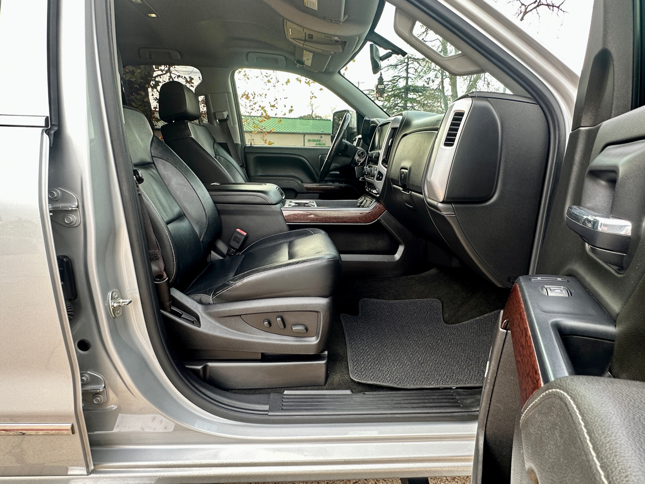 GMC 1500 Reg Cab 117.5" 4WD 2017