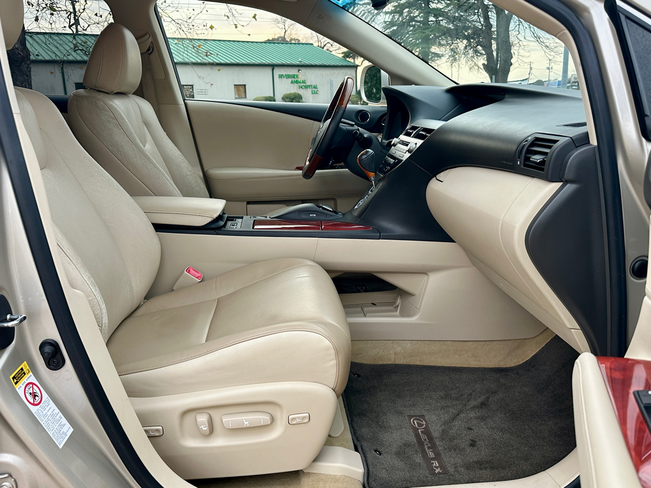 Lexus RX 350 Base 4D SUV FWD 2012