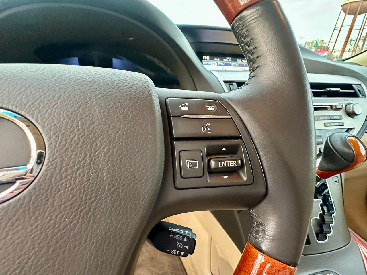 Lexus RX 350 Base 4D SUV FWD 2012