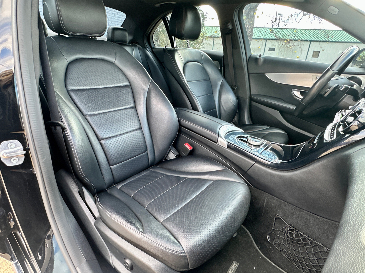 Mercedes-Benz C300  2018